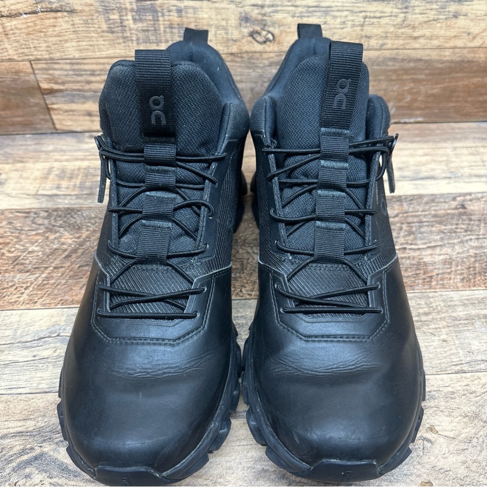 On Running woman’s Cloudventure All-Black Trail Shoe